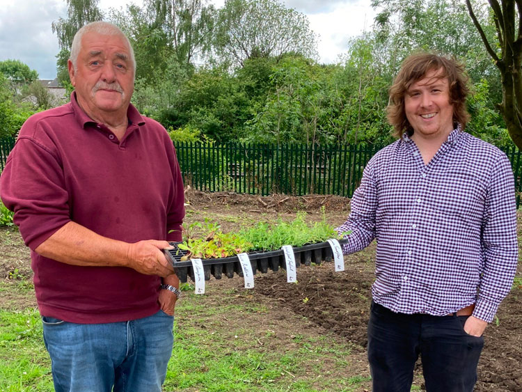 Cwmbran carers receive honorary flower garden 